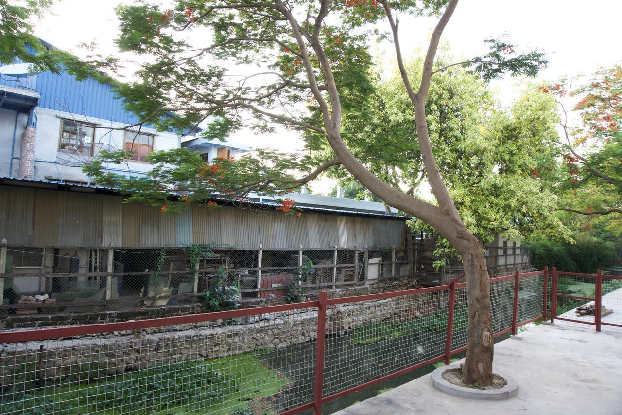 Celia Hostel Мандалай Экстерьер фото