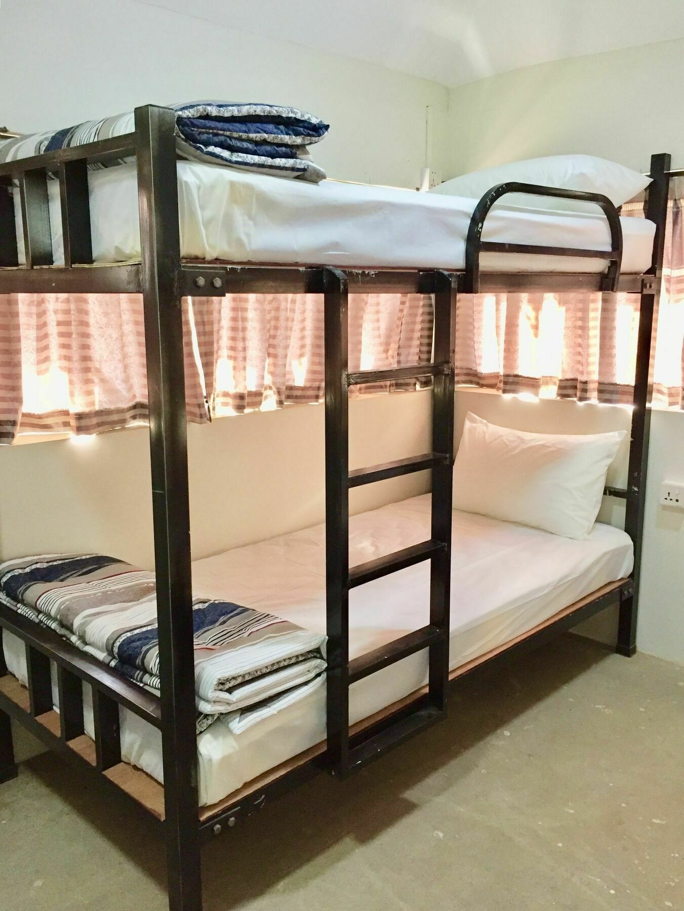 Celia Hostel Мандалай Экстерьер фото
